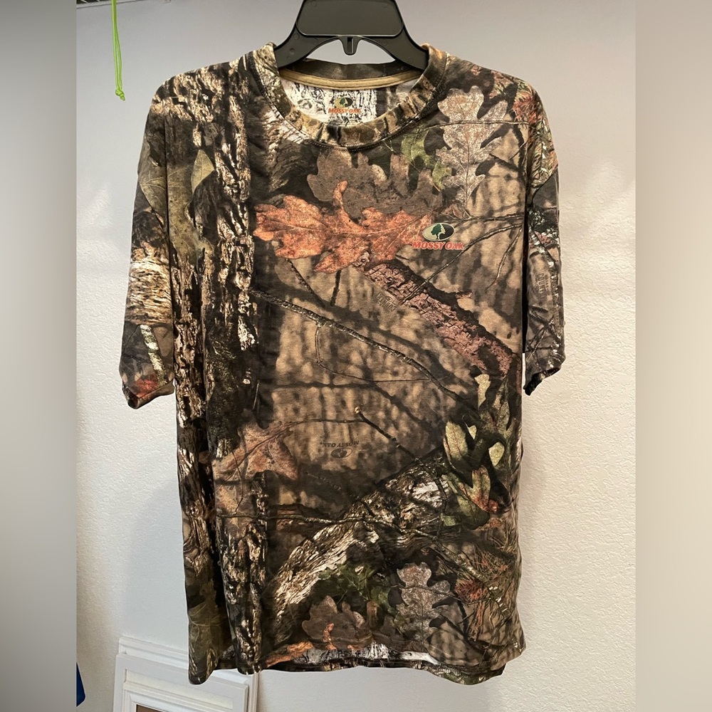 Mossy Oak Men's XL Woodland Camo Tee